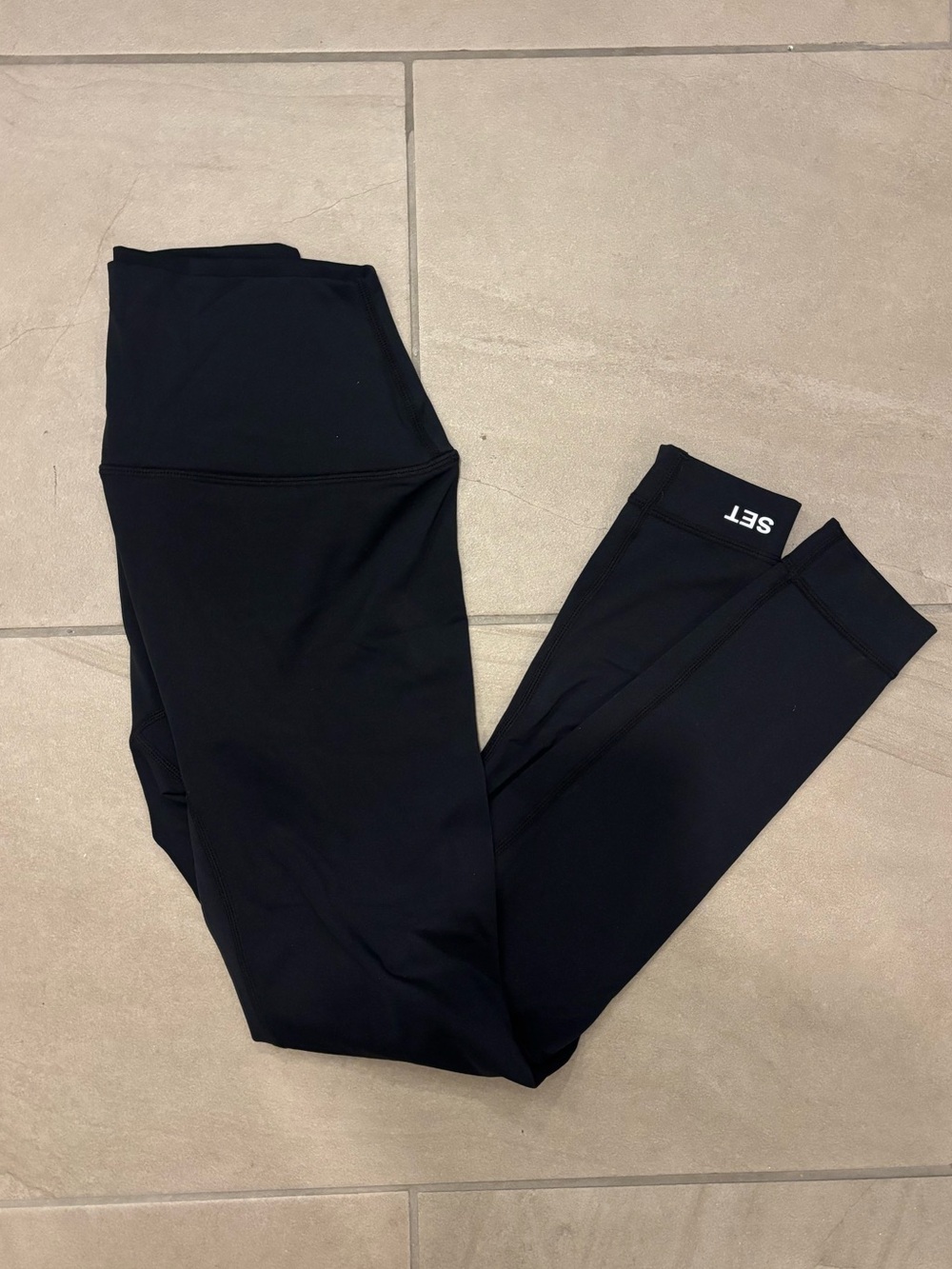 SET Active Black High-Rise Leggings